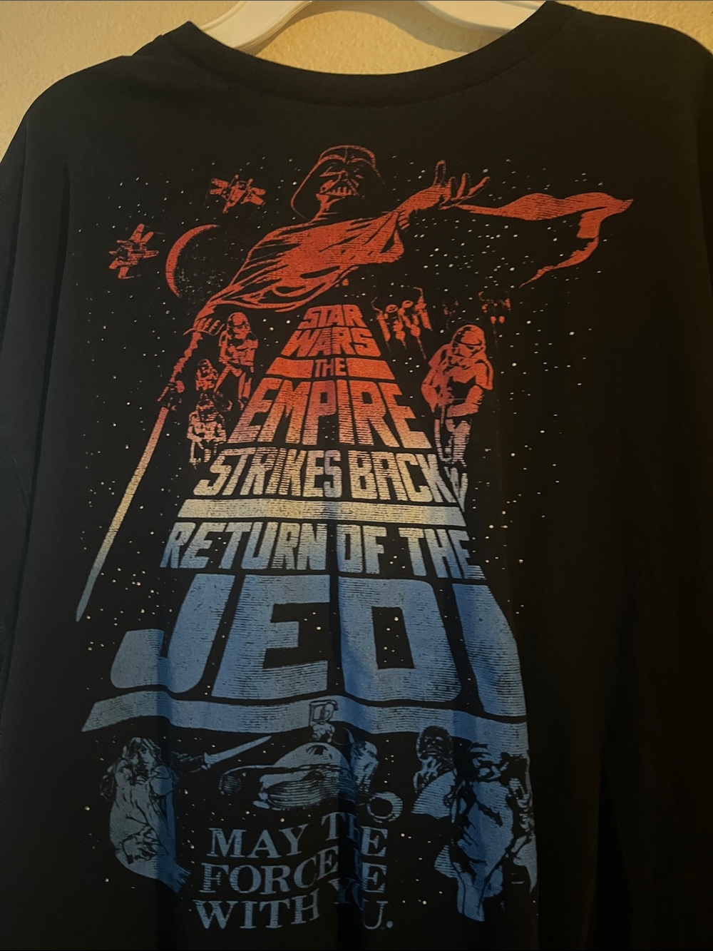 Star Wars Men’s XL Shirt - Picture 2 of 5